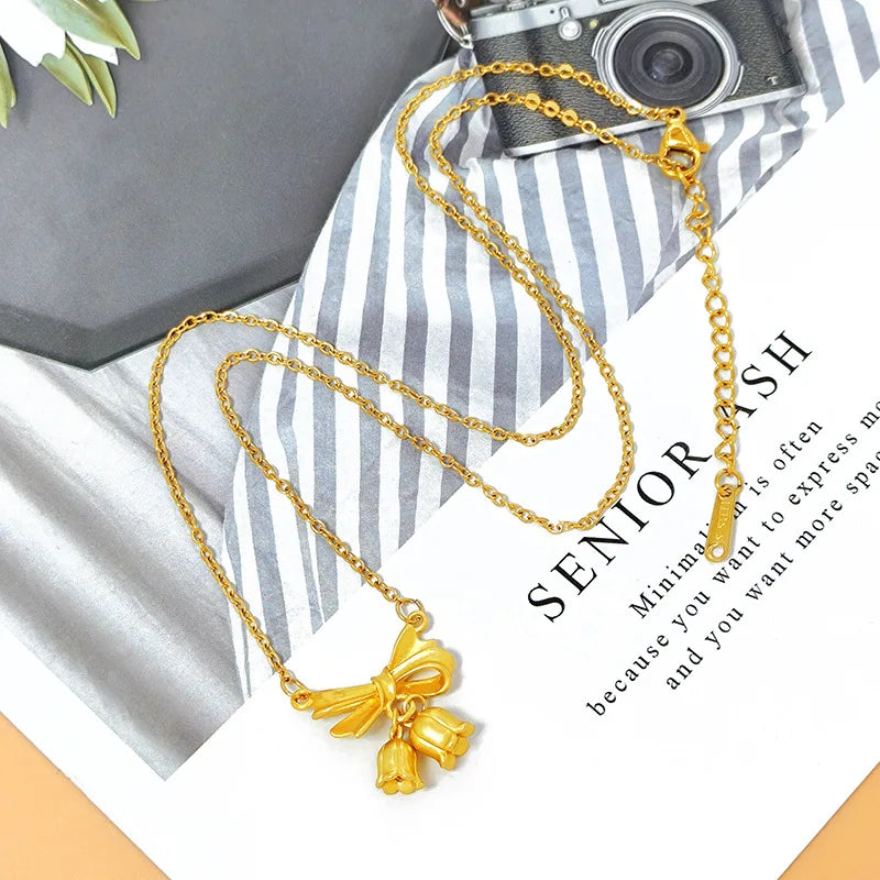 Stainless Steel Chain Classic Shiny Bowknot Pendant Necklace for Women Lady Vintage Jewelry Accessories Gifts