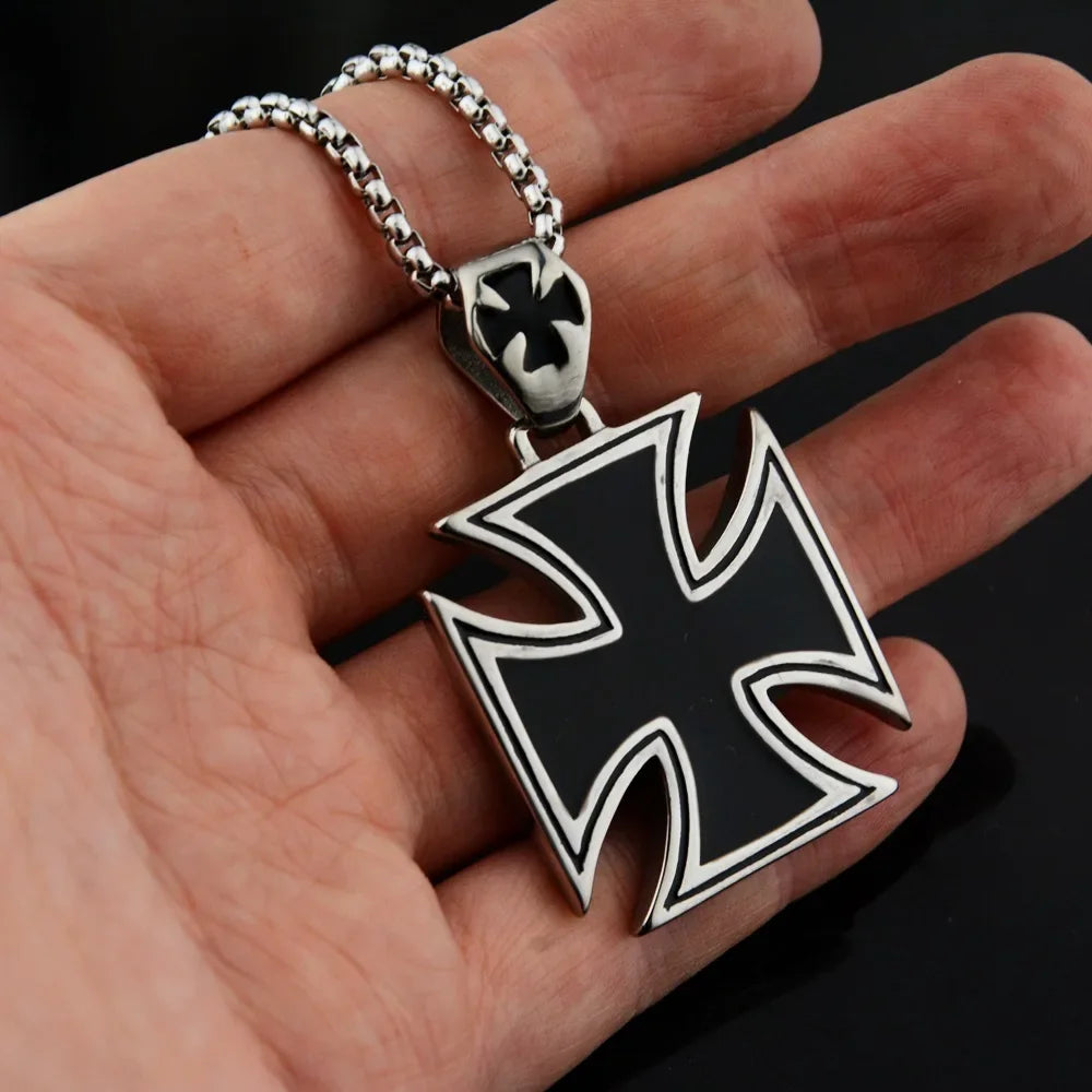 Vintage Christian Ice Crystal Jesus Head Pendant Necklace for Men and Women Cross Catholic Amulet Jewelry