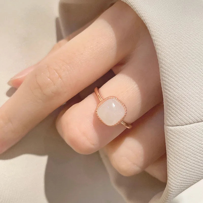 New Imitation Jade Rings For Woman Fashion Sweet Finger Rings for Grils Simple Party Jewelry Gift Adjustable Ring кольца женские
