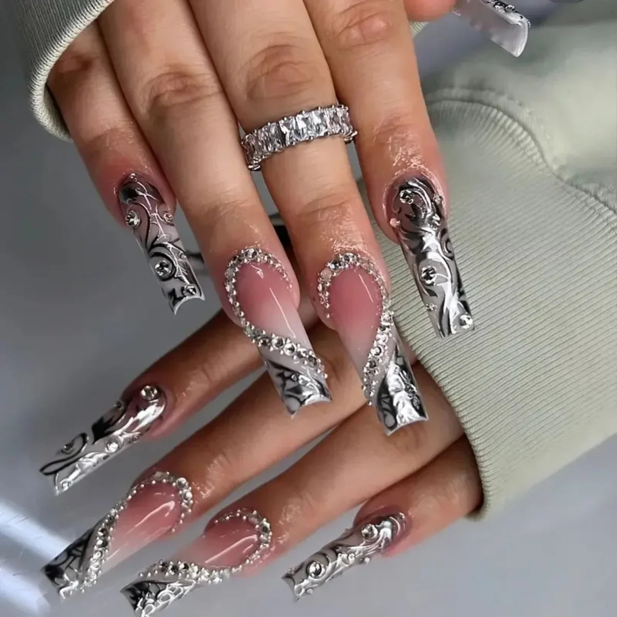 24Pcs Sweet Cool Spice Girl Press on Nails Black French Bow False Nails Y2k Star Glitter Diamond Nail Long Square Gel Fake Nails