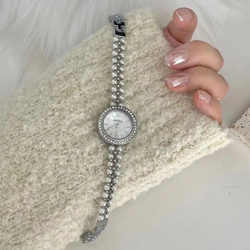 New Pearl Studded Luxury Bracelet Watch Small Dial Fashion Watch for Women Quartz Wristwatches Dropshipping Relojes Para Mujer