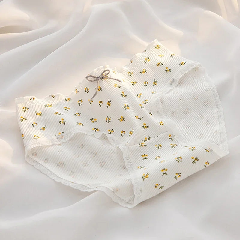 2023 New Women's Cotton Underwear Girl's Cute Flower Briefs Mid Waist Seamless Underpants Sexy Lace Panties Female Lingerie M-XL