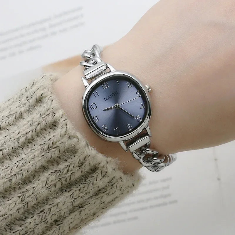 Brand Oval Dial Quartz Watch Korean Version Simple and Fashion Women's Bracelet Wristwatch Luxury Gift Small Green Watches