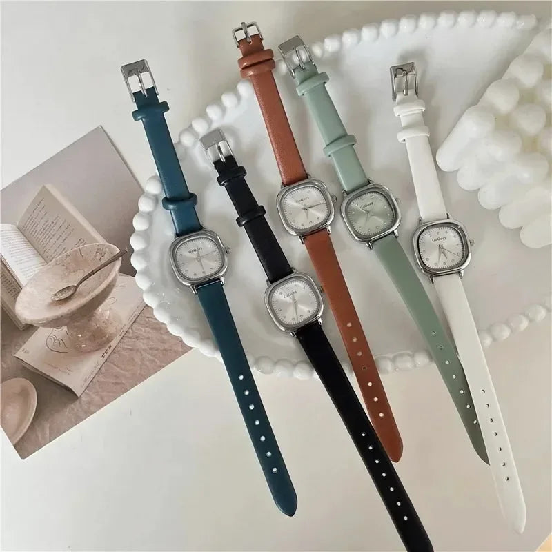 Luxury Women Quartz Watch Leather Strap Small Square Dial Green Watch Casual Fashion Versatile Vintage Wristwatches Dropshipping