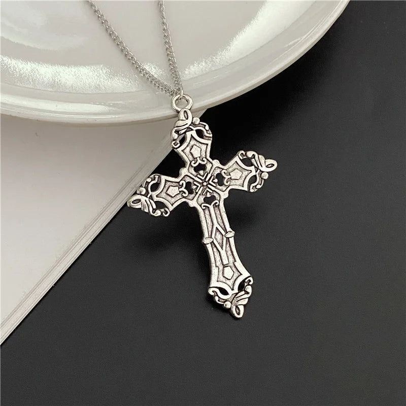 Punkl Big Cross Pendant Necklaces for Women Men Gothic Irregular Cross Clavicle Chain Necklaces Aesthetic Jewelry
