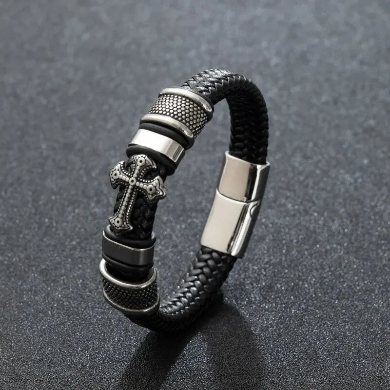 Men\\\\'s Classic Black Leather Bracelet Metal Magnetic Buckle Fashion Bracelet Jewelry Casual Daily All-Match Jewelry