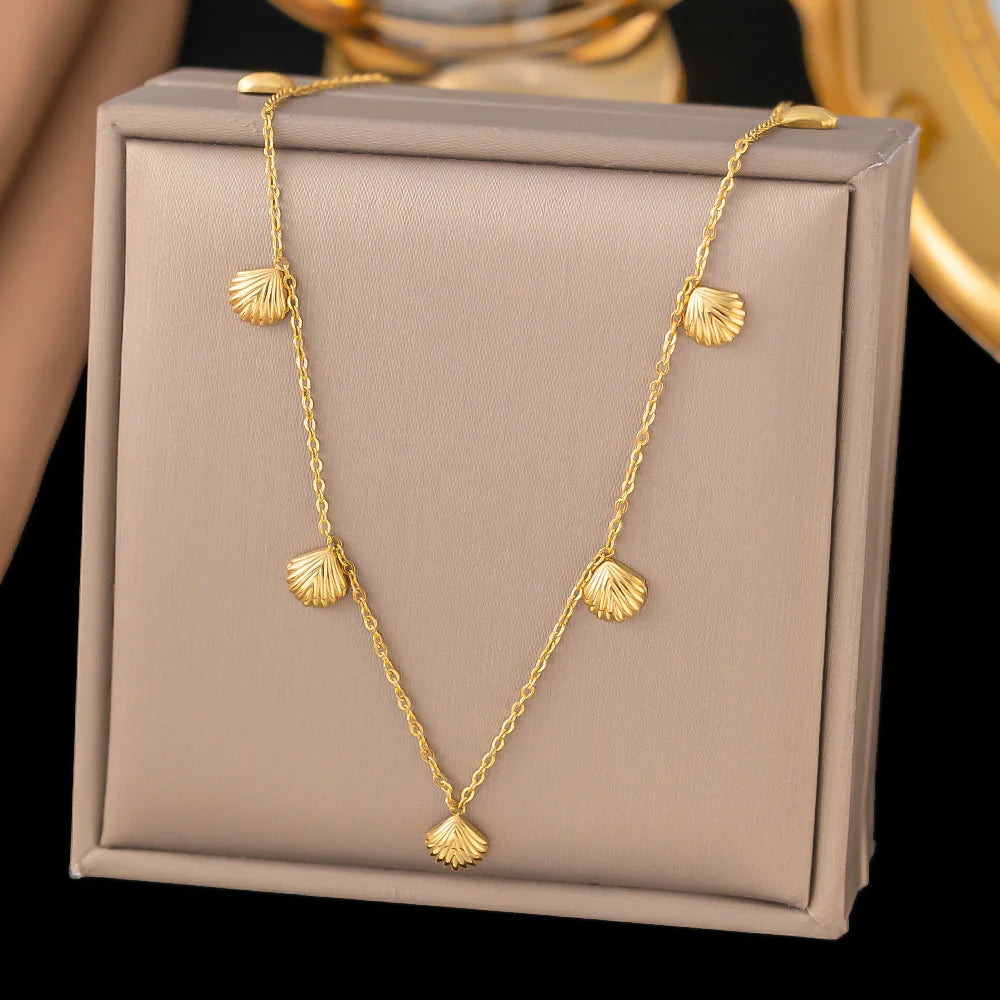 Vintage Starfish Shell Pearl Necklace For Women Gold Color Stainless Steel Pendant Shell Necklace Aesthetic  Summer Jewelry Gift