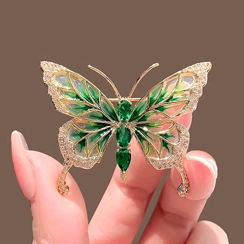 Exquisite Green Crystal Butterfly Brooch Fashion Metal Lapel Pins for Women Girl Suit Sweater Badges Jewelry Accessories Gift