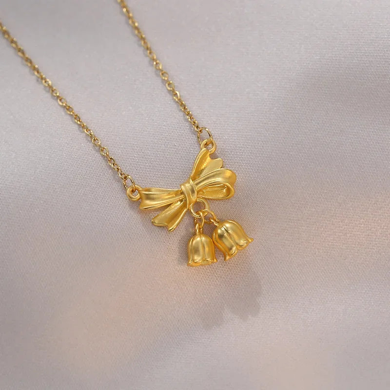 Stainless Steel Chain Classic Shiny Bowknot Pendant Necklace for Women Lady Vintage Jewelry Accessories Gifts