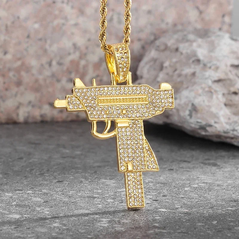 Hip-Hop Iced Out Spades Playing Card Necklace Men\'s Personalized Street Hip-Hop Rock Trend Jewelry Cool Luck Necklace