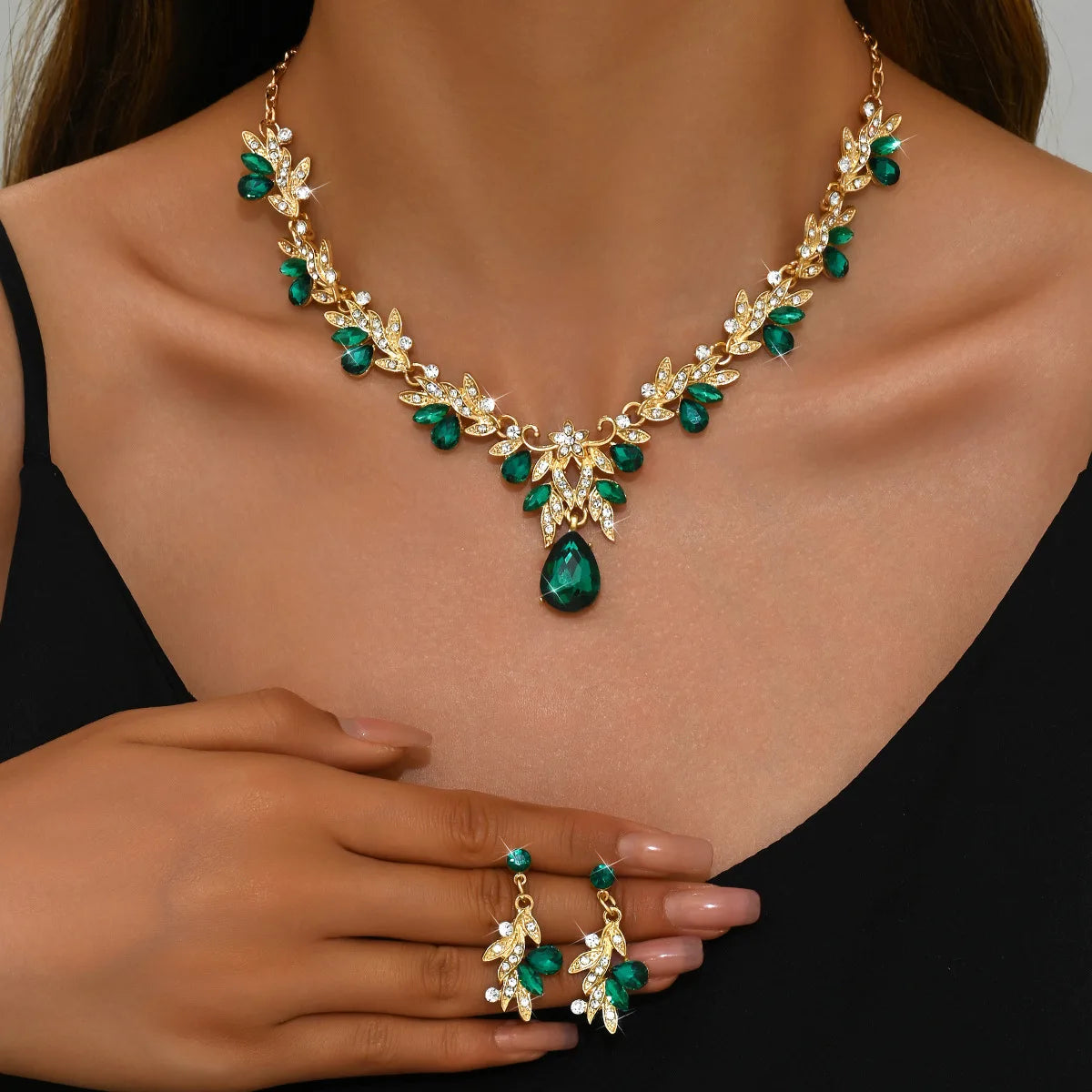 3PC Elegant Jewelry Set High-quality Women'sTrendy Chain Series Leaf Droplet Necklace Earrings Wedding Banquet Party Gift 도매