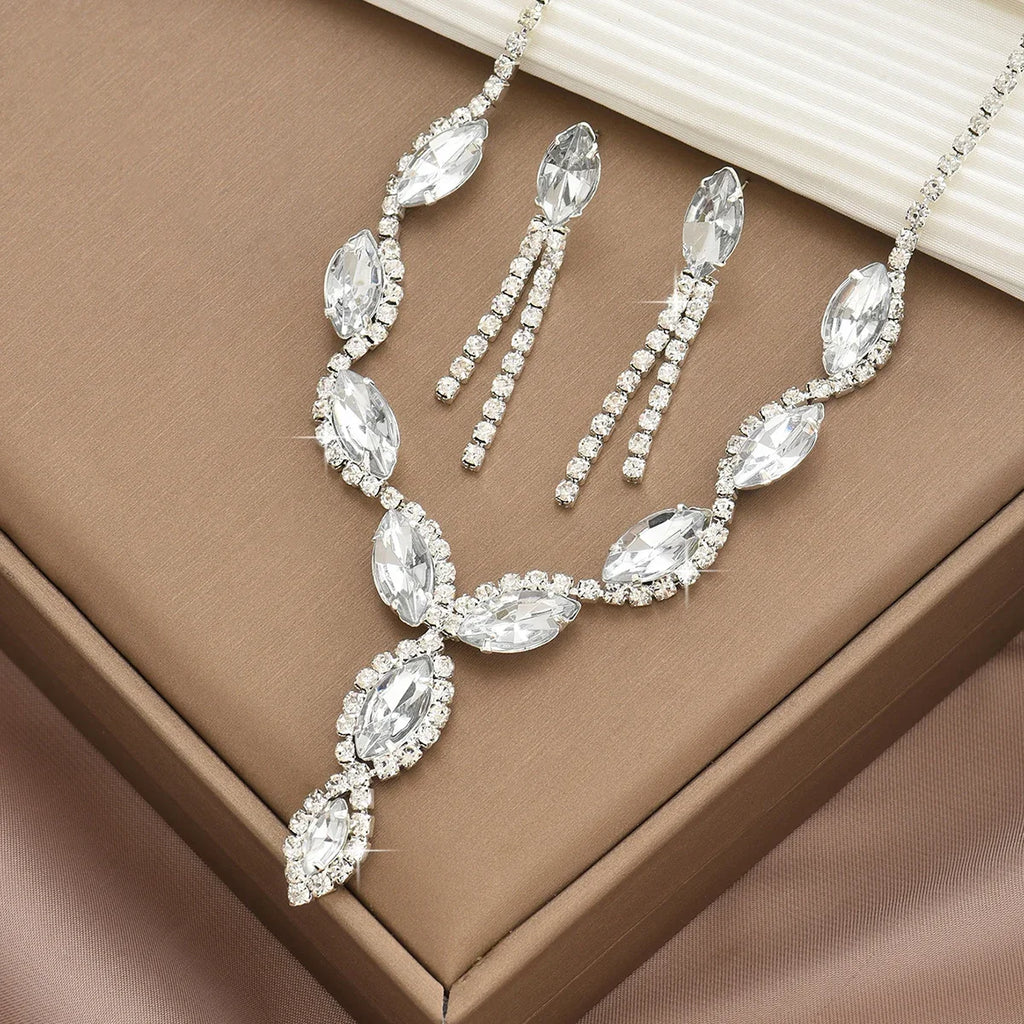 Luxury Crystal Bride Jewelry Set Rhinestone Wedding Dress Banquet Zircon Chain Necklace Dangle Earring Sets Ladies Accessories