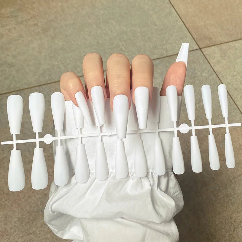24Tips/Set False Nail Tips Press on Nails Design Wearable Full Cover Almond Coffin Nail Art Frosted Tips for Nail Extension Tool