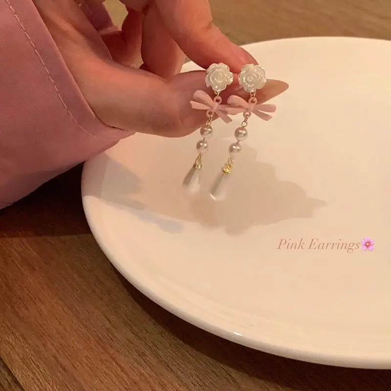 Fashion French Lovely Elegant Earring Vintage Mini Luxury Bow Heart Ear Stud Korean Style Pearl Earrings Women Drop Earrings