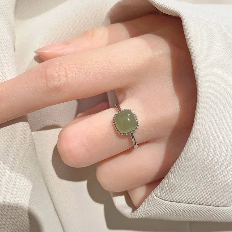 New Imitation Jade Rings For Woman Fashion Sweet Finger Rings for Grils Simple Party Jewelry Gift Adjustable Ring кольца женские