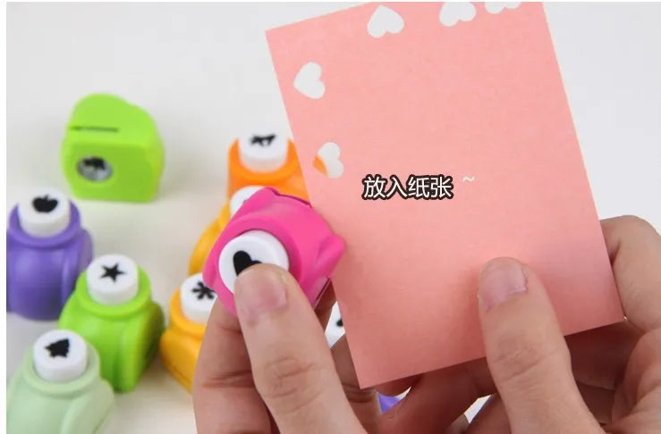 1Pc Mini Paper Punches DIY Crafts Tool Embossing Punches Kindergarten Handmade Hole Puncher For Scrapbooking Gift Card