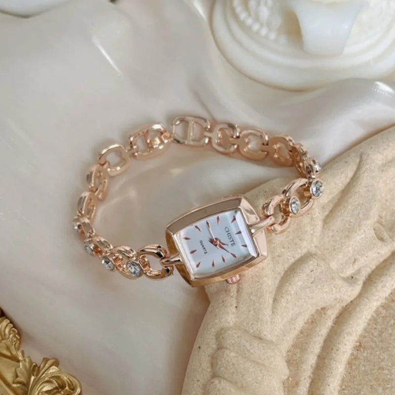 Fashion Women Quartz Watches Rhinestone Studded Bracelet Watch Square Dial Luxury Ladies Watch Gift Dropshipping Clock Relojes