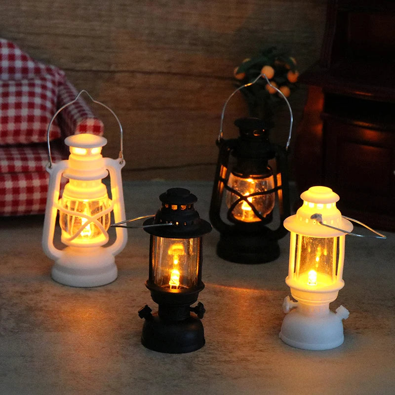 6cm Mini Led Retro Glowing Pony Lantern Simulation Cande Light Night Light Dollhouse Miniature Lamp Home Decor Toy