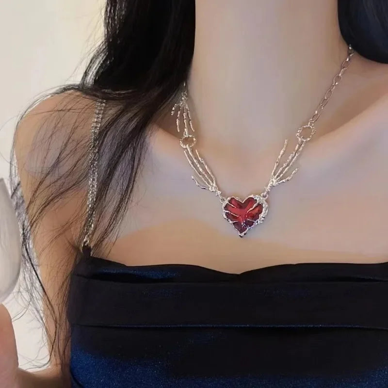 New Red Love Heart Pendant Necklace Women Exaggerated Clavicle Chain Niche Design Hand Bone Shape Charm Chain