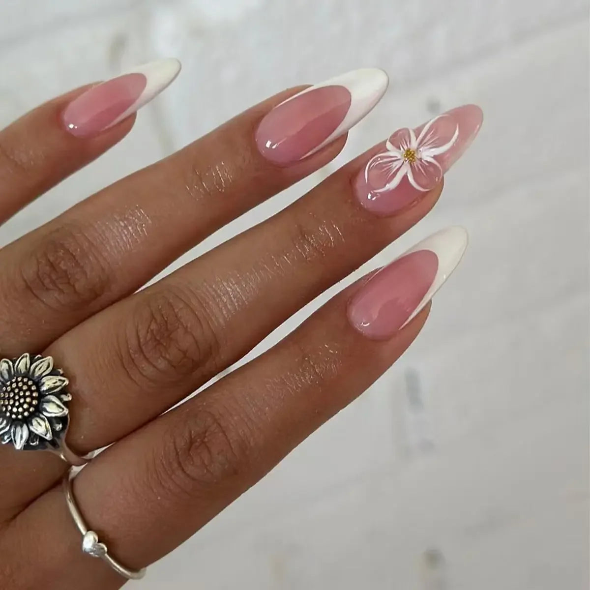 24Pcs 3D Flower Almond Nail Set Press on Nails with 3D Wave Drill False Nails French Tip Full Cover Artificial Nails Art Tips
