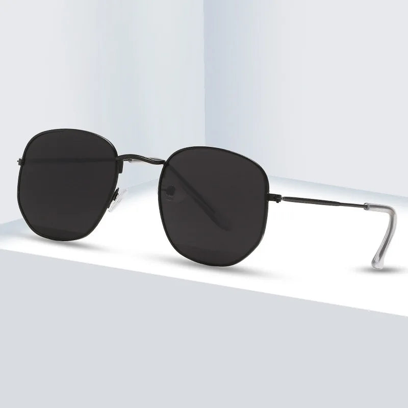 Classic Square Sunglasses Men Women Brand Designer Vintage Sun Glasses Male Metal Frame Outdoor Shades Driving Oculos De Sol