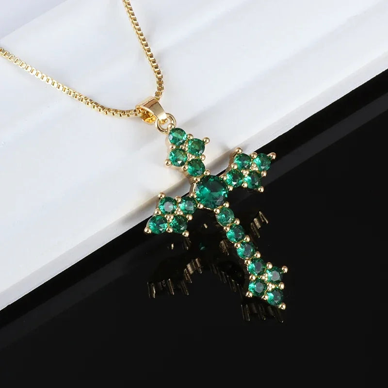 Shiny Ice Crystal Zircon Christian Cross Pendant Men and Women Hip Hop Trend Jewelry Catholic Amulet Necklace