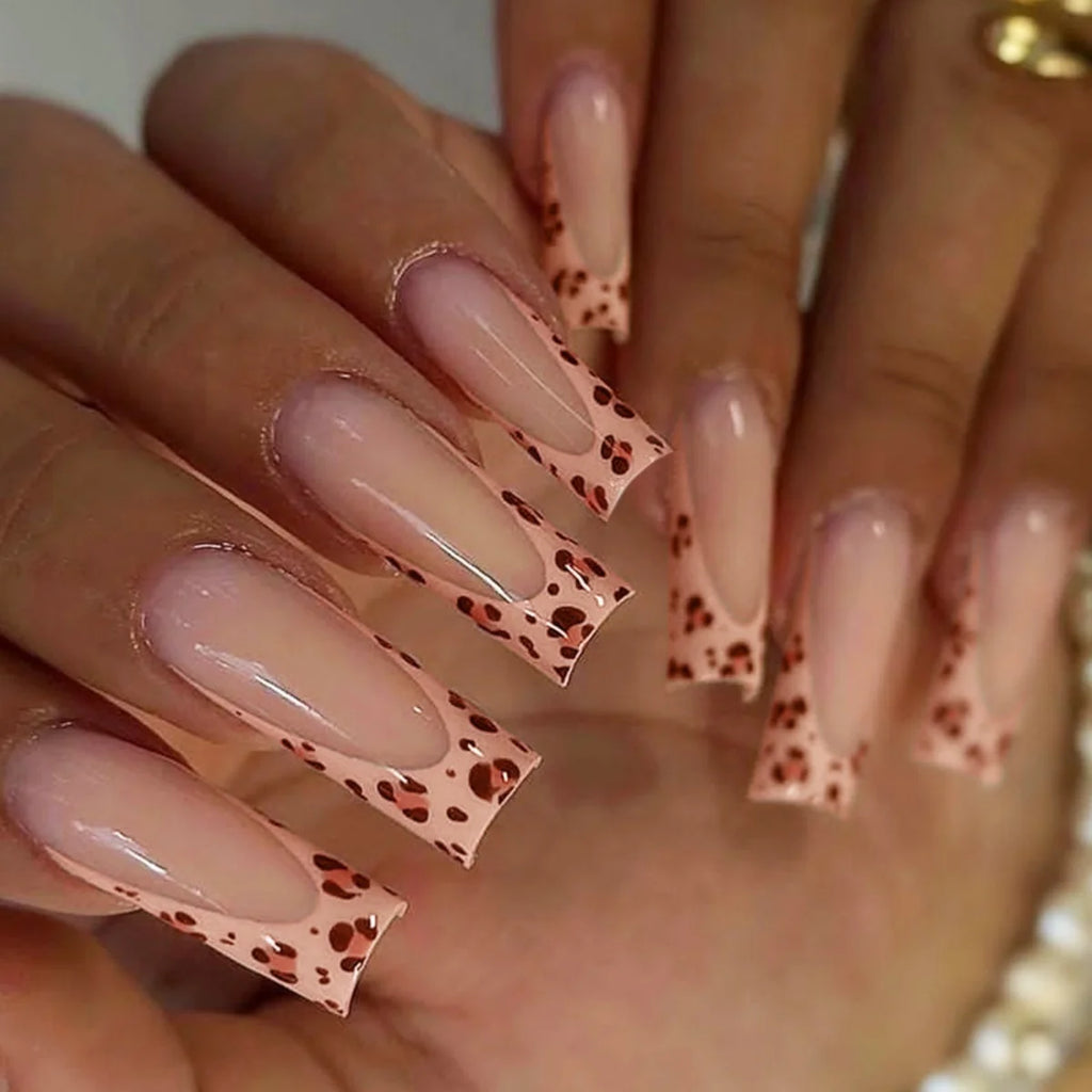 24Pcs Extra Long Square Fake Nail with Glue 3D Little Bear Bow Design False Nails White French Press on Nails Wearable Manicure