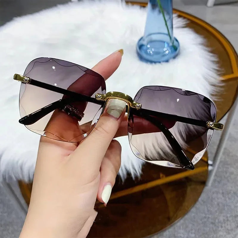 New Rimless Square Sunglasses Women's Brand Designer Fashion Sun Glasses Female Summer Travel Trend Eyewear UV400 Oculos De Sol