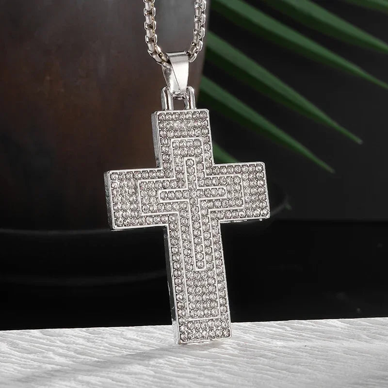 Shiny Ice Crystal Zircon Christian Cross Pendant Men and Women Hip Hop Trend Jewelry Catholic Amulet Necklace