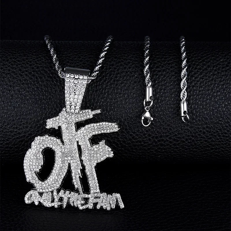 Iced Out Letter Savage Pendant Shiny Bing Cubic Zirconia Hip Hop Necklace Men\\\'s Cool Rock Rap Trend Jewelry