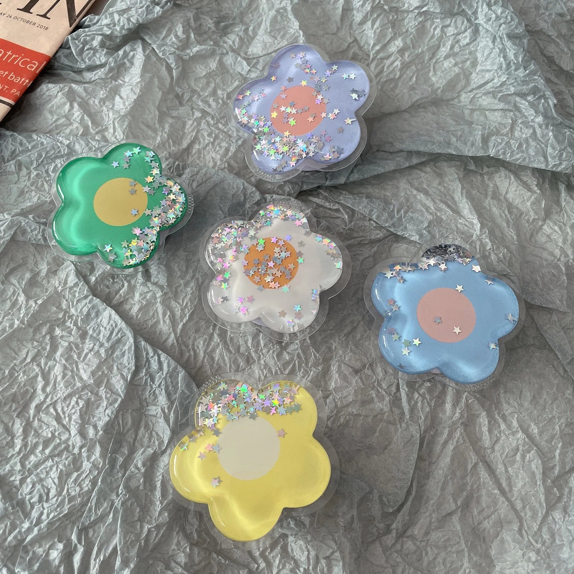 Cartoon Glitter Flowers Liquid Quicksand Phone Grip Stand Holder For iPhone Samsung Huawei Xiaomi Universal Finger Ring Bracket