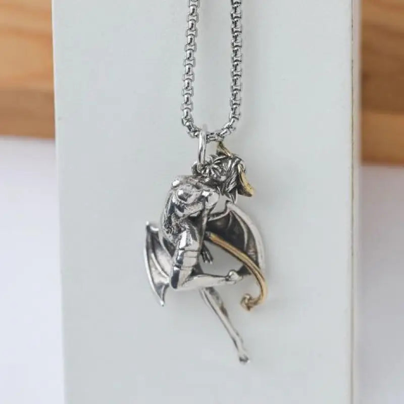 Silver-Plated Anime Mecha Beautiful Girl Girl Pendant Necklace Men and Women Hip-Hop Rock Punk Trendy Jewelry Gift