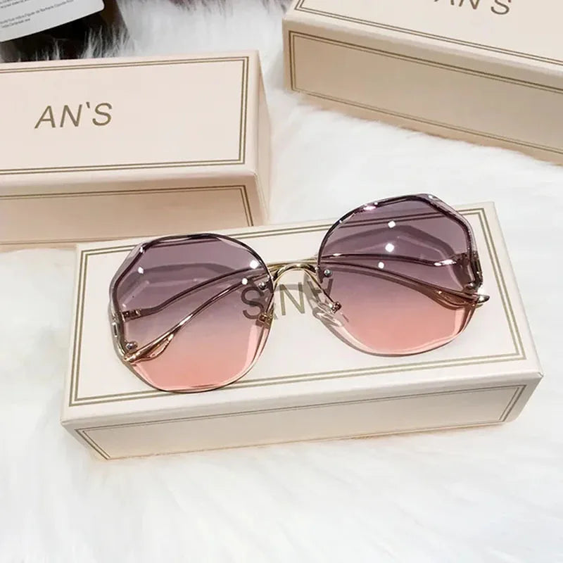 Luxury Round Gradient Sunglasses Women Metal Curved Temples Eyewear Ocean Rimless Fashion Sun Glasses Ladies UV400