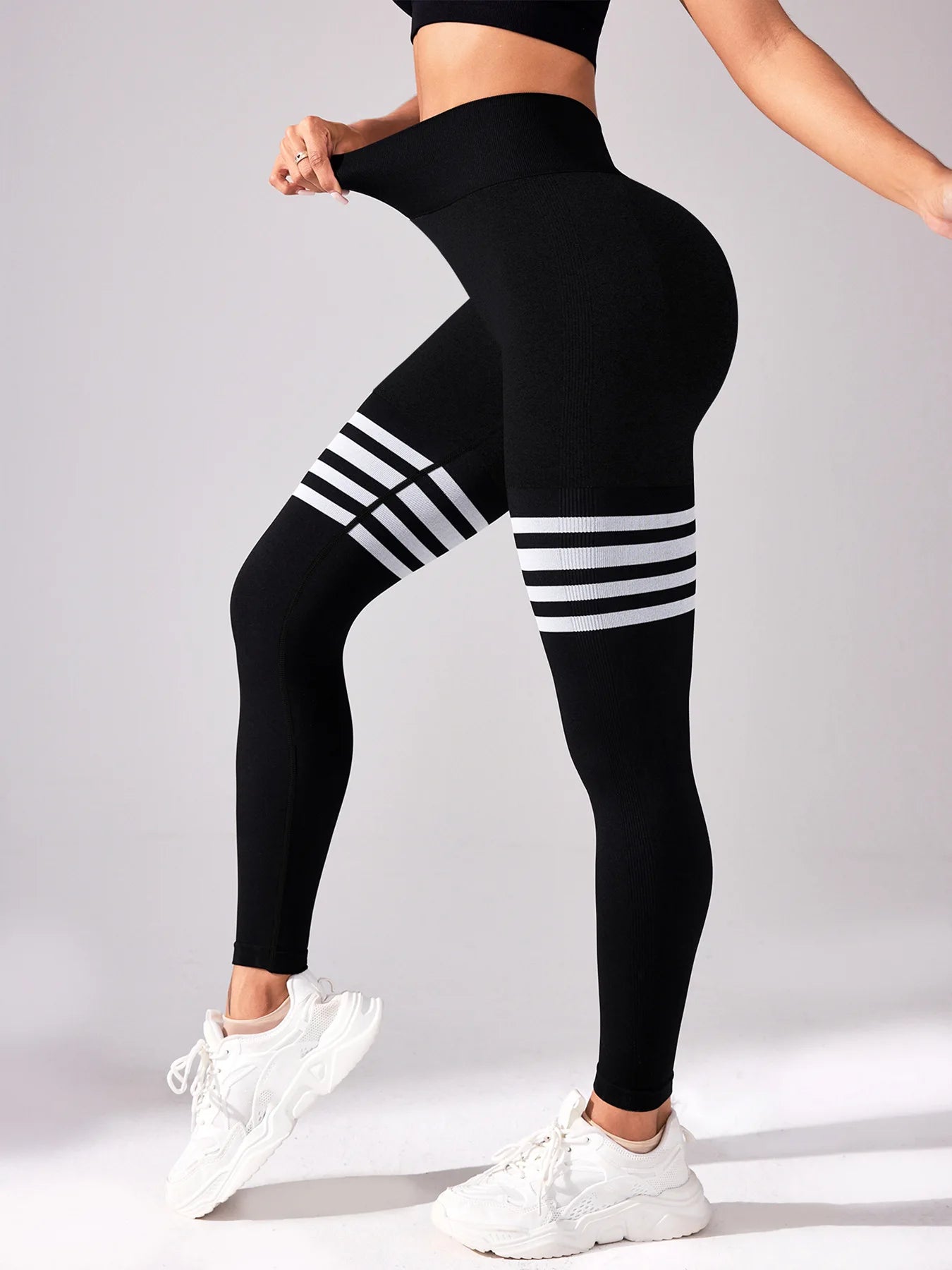 Women Seamless Stripe Yoga Leggings Sexy High Waist Tummy Control Scrunch Butt Lifting GYM Workout Pants Outdoors Sports Fitness
