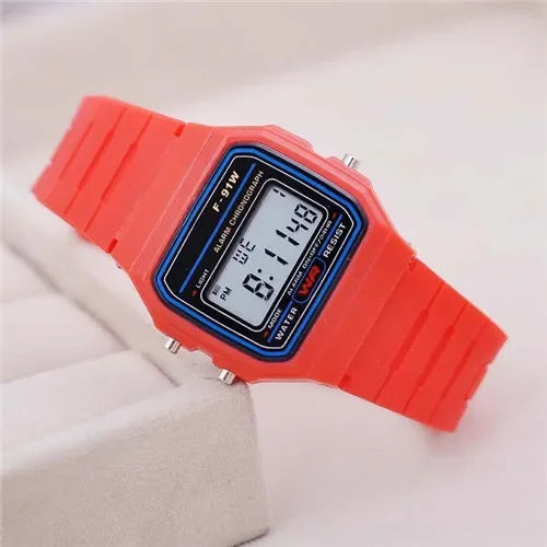 Retro Square Electronic Watches Digital Display Women Men Watch Rose Gold Silver Luxury Ladies Wristwatches Relojes Para Mujer