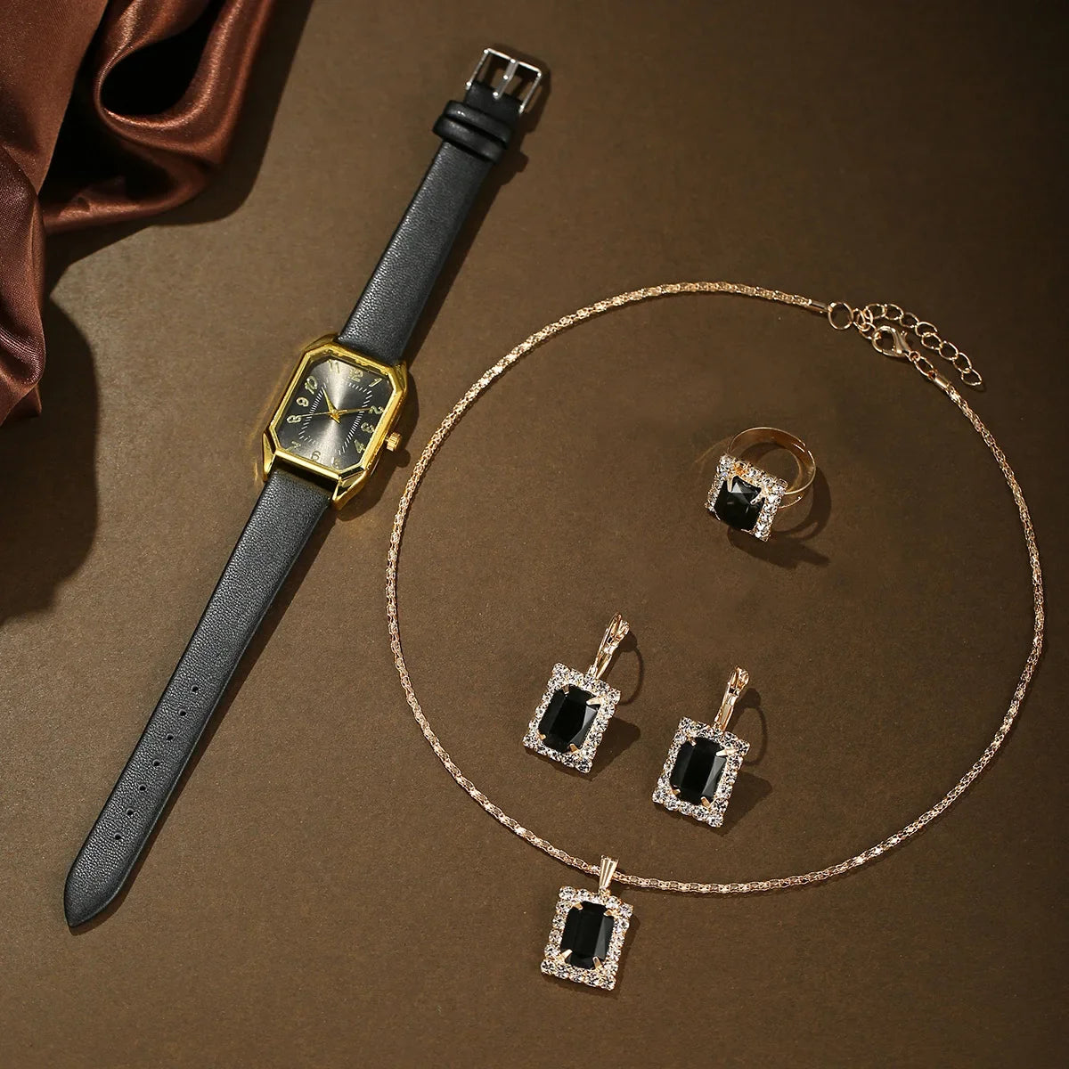 2024 New Leisure Fashion Leather Women's Business Square Quartz Watch Korean Rhinestone Jewelry Set Reloj Mujer Elegante