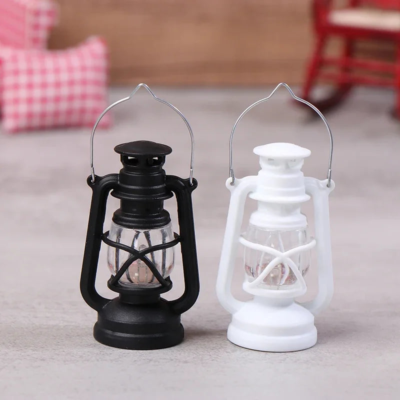 6cm Mini Led Retro Glowing Pony Lantern Simulation Cande Light Night Light Dollhouse Miniature Lamp Home Decor Toy
