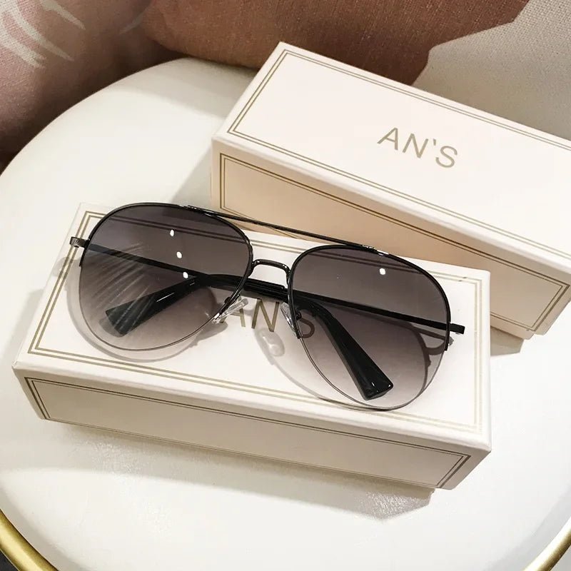 Fashion Gradient Sunglasses for Men Big Frame Pilot Sun Glasses Brand Design Anti-reflective