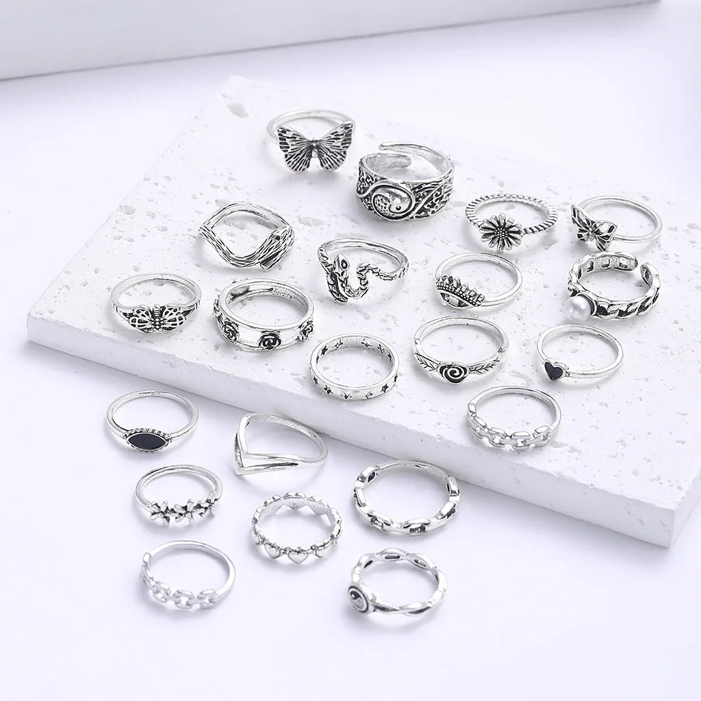 21pcs Set Punk Style Butterfly Heart And Tai Chi Design Multi-element Snake Rings Set