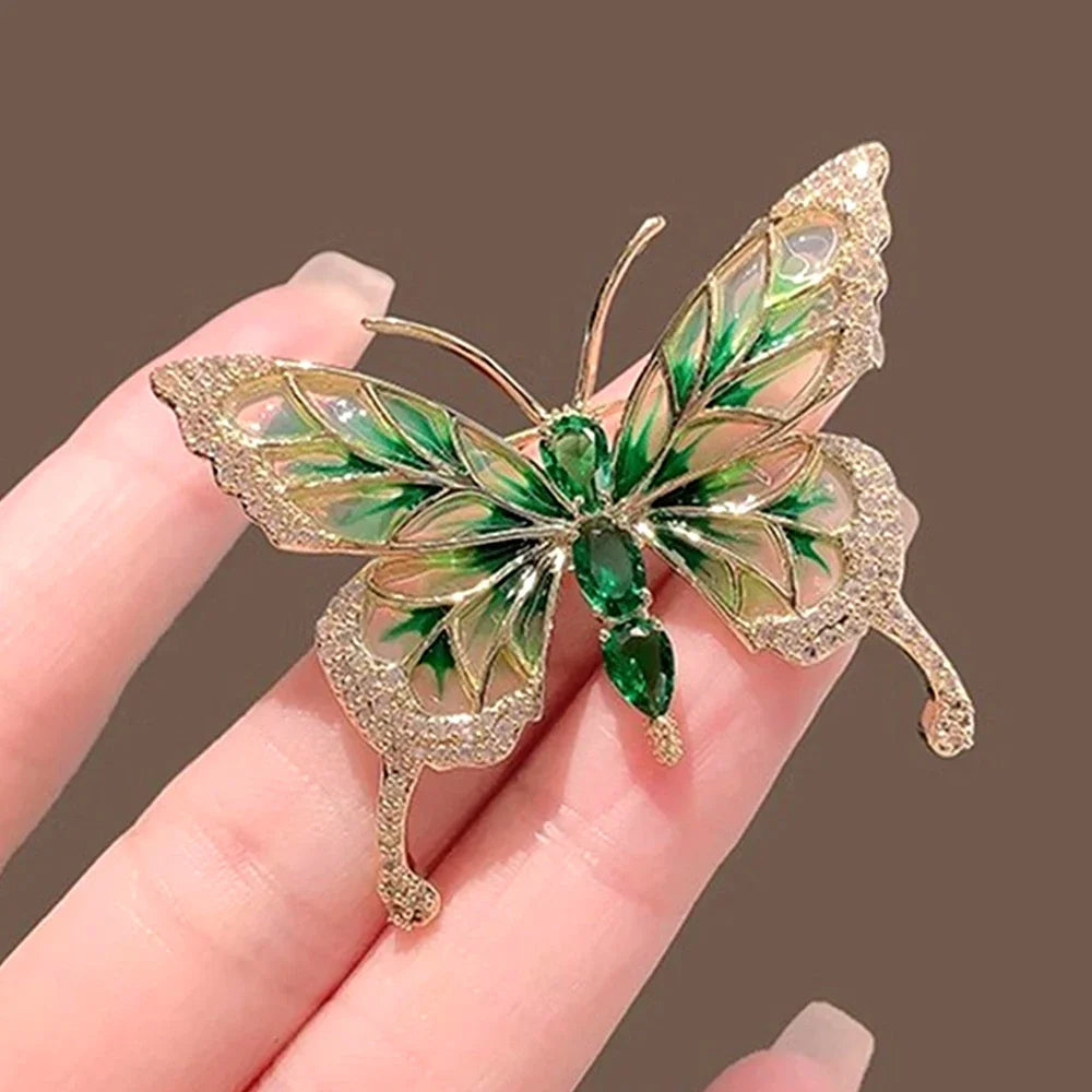 Exquisite Green Crystal Butterfly Brooch Fashion Metal Lapel Pins for Women Girl Suit Sweater Badges Jewelry Accessories Gift