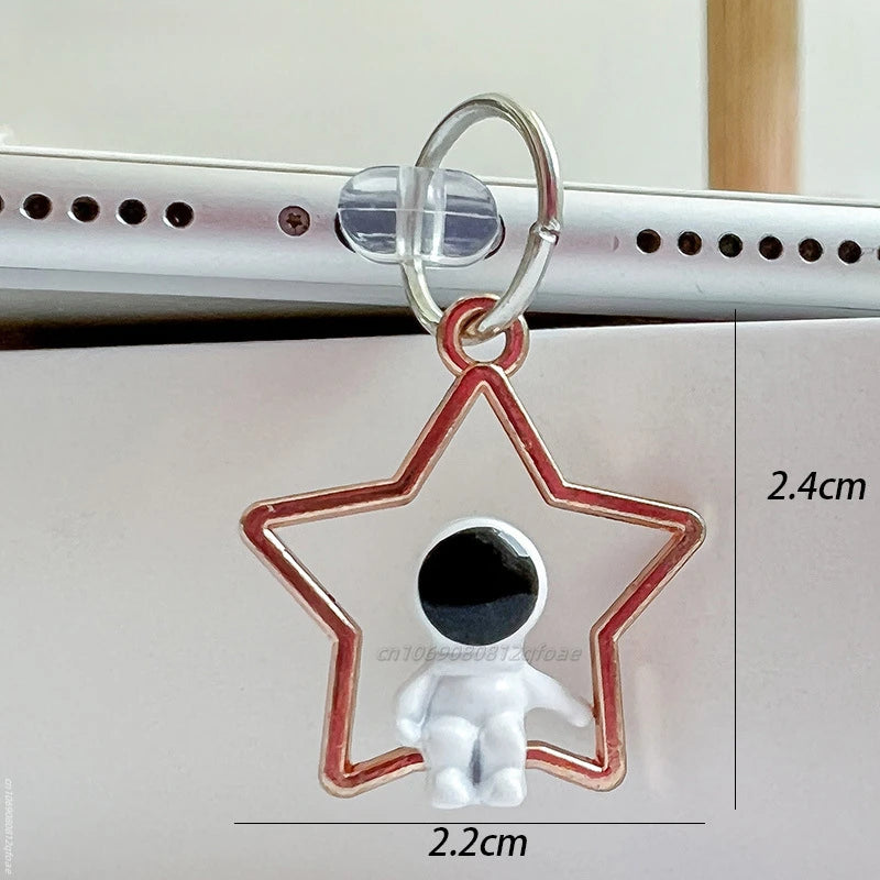 Astronaut Dust Plug Charm Cute Charge Port Anti Dust Plug Kawaii Usb Type C Plug For iPhone Earphone Jack Stopper Cap Pendant