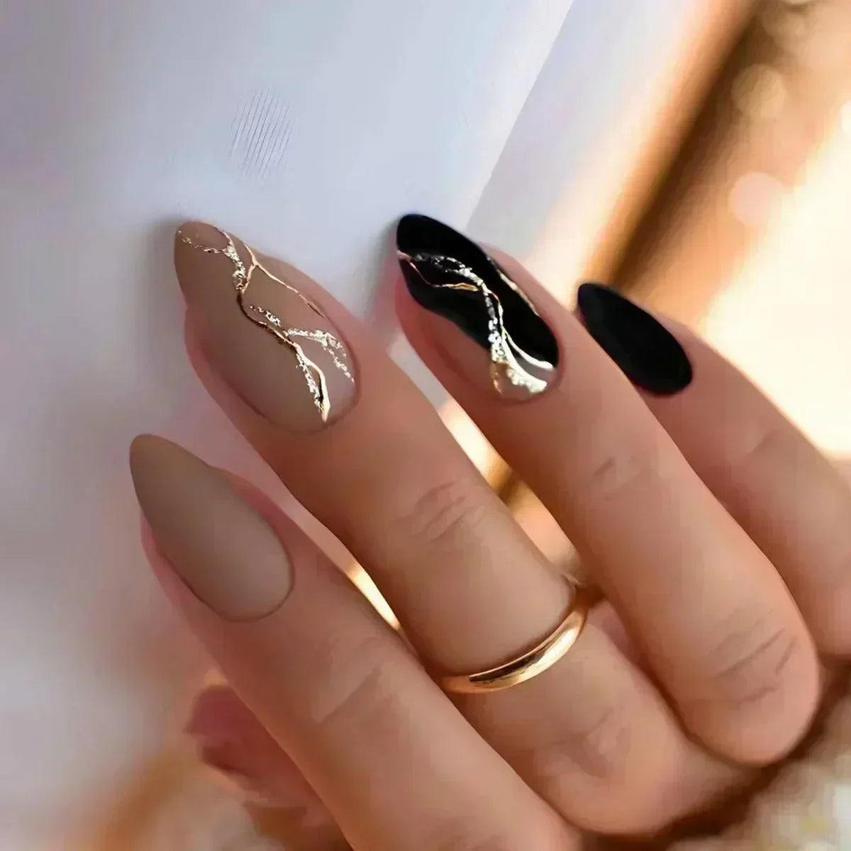 24pcs winter fall leaves brown black false nails with almond French artificial nails with glue short stiletto fake press on nail