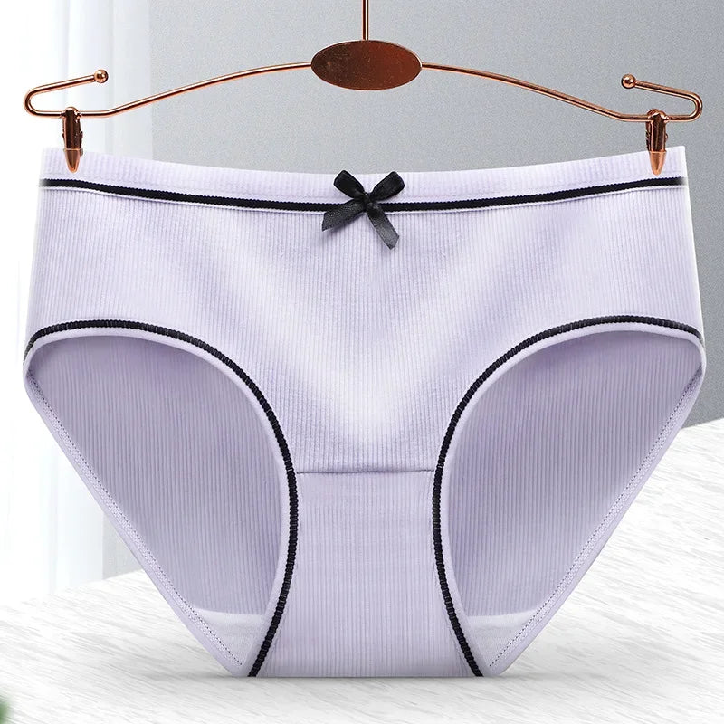 Ladies Cotton Underwear Panties Girls Sexy Seamless Antibacterial Crotch Breathable Briefs Mid-waist Large Size Women's Panties