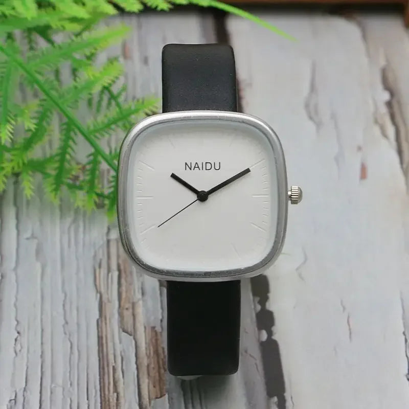 Simple Versatile Leather Belt Quartz Watch Fashion Student Small Square Watch Men and Women Student Wrist Watches Wholesale