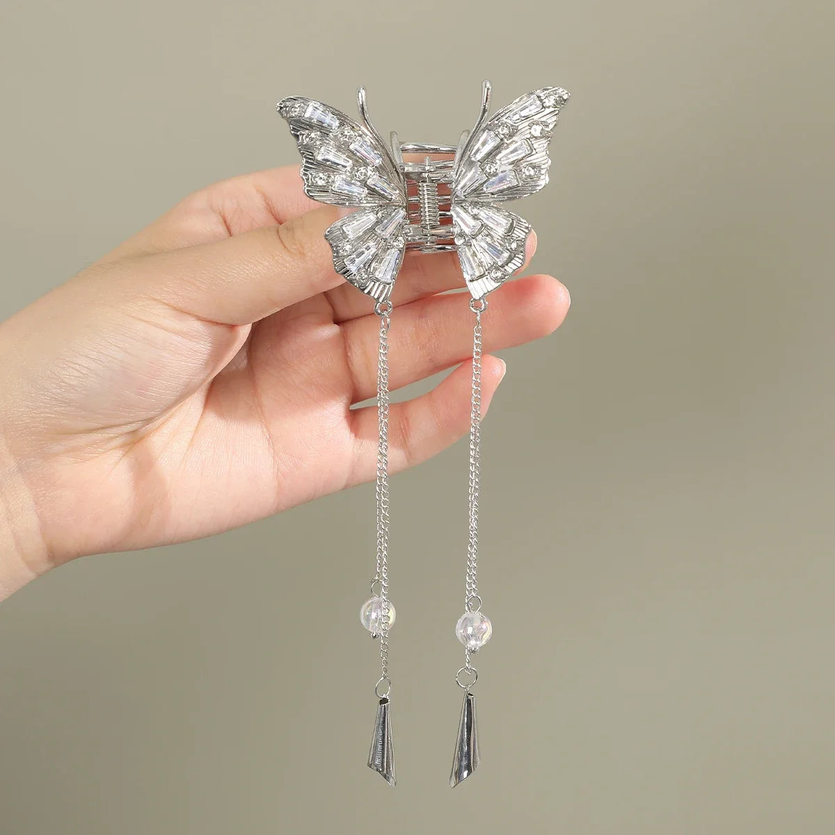 Crystal Butterfly Hair Claw Crab Clip for Women Girls Alloy Tassel Hair Clips Shark Clip Hair Accessories