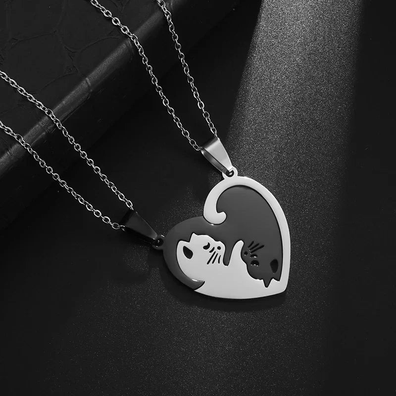 Cool Titanium Steel Dumbbell Pendant Necklace Barbell Fitness Pendant Men and Women Leisure Sports Punk Jewelry