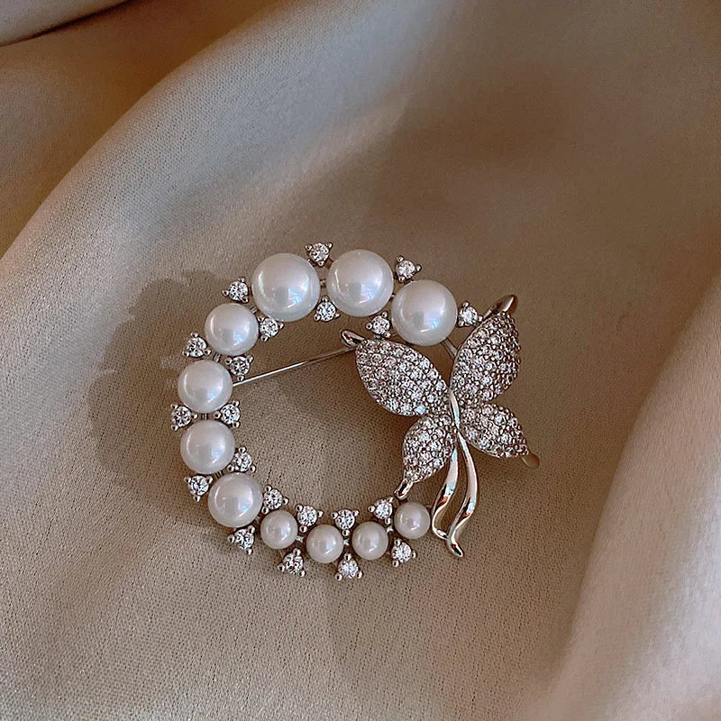 1PC New Tulip Flower Brooches for Women Elegant Design Sense Rose Clothing Accessories Pin Jewelry Luxury 2024 High Quality