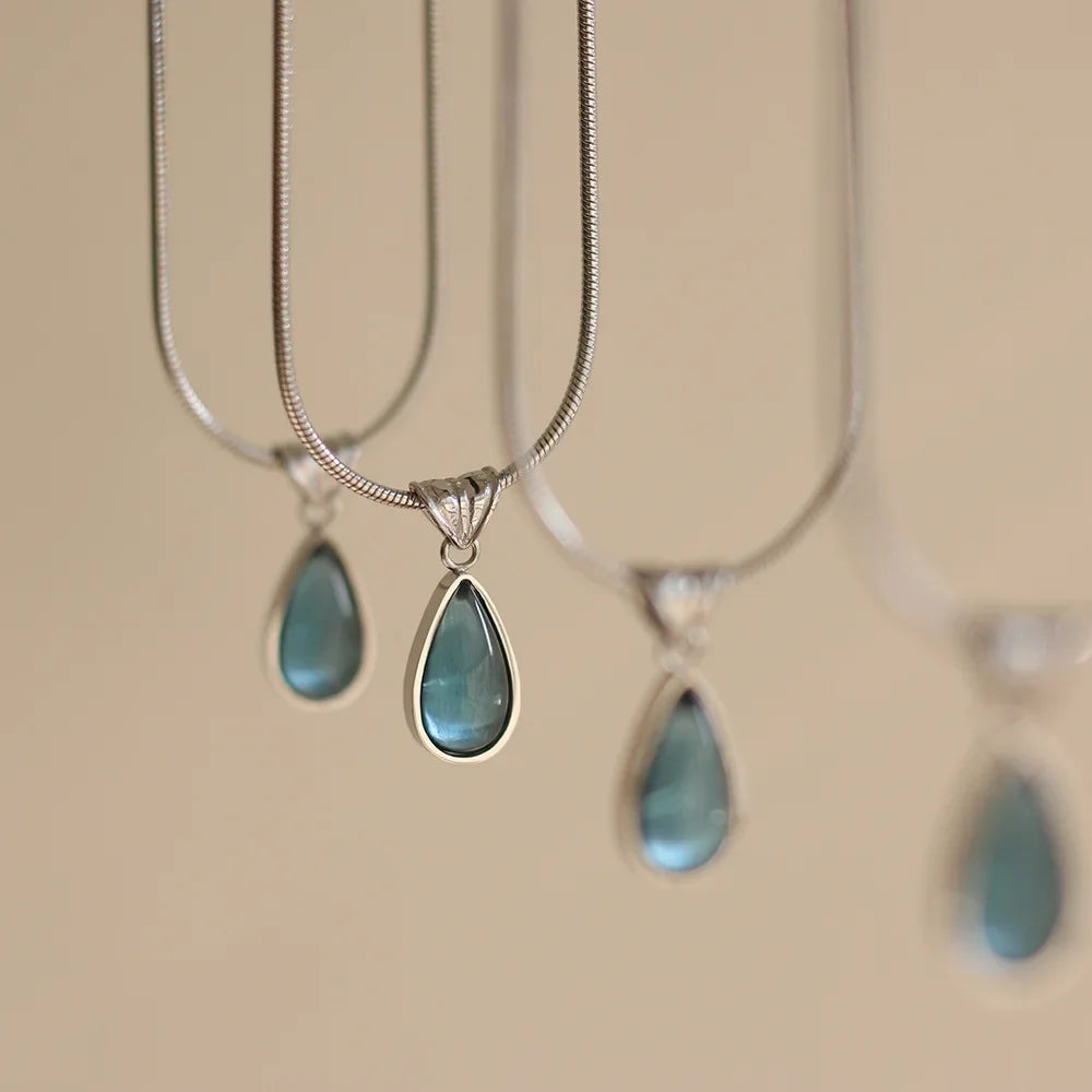 1/2PCS  Water Drops Necklace Small French Style Clavicle Chain Snake Bone Titanium Steel Retro Mermaid Tears Collarbone Chain