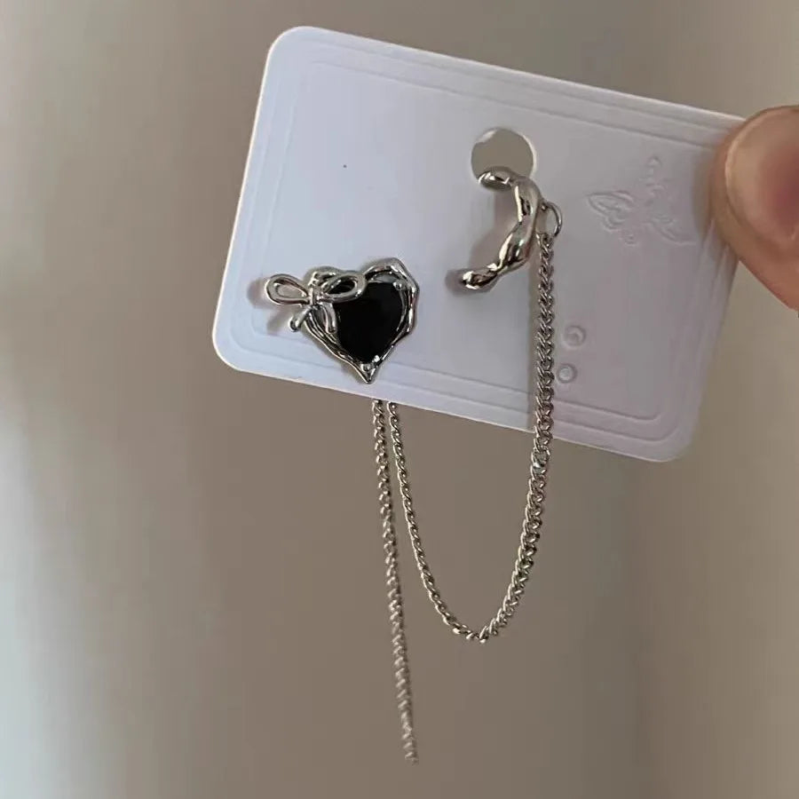 Gothic Black Love Crystal Clip Earrings for Women Exquisite Irregular Heart Stud Earring Long Link Tassel Y2K Jewelry Party Gift