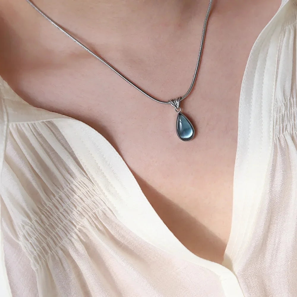 1/2PCS  Water Drops Necklace Small French Style Clavicle Chain Snake Bone Titanium Steel Retro Mermaid Tears Collarbone Chain